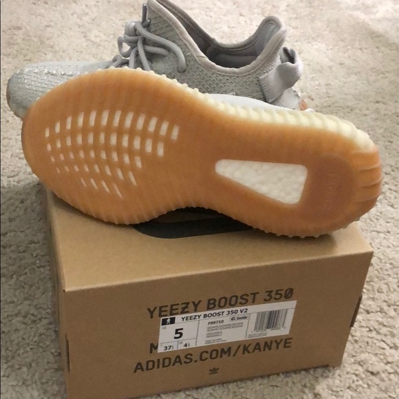 Yeezy boost 350 V2 sesame - Picture 6 of 15